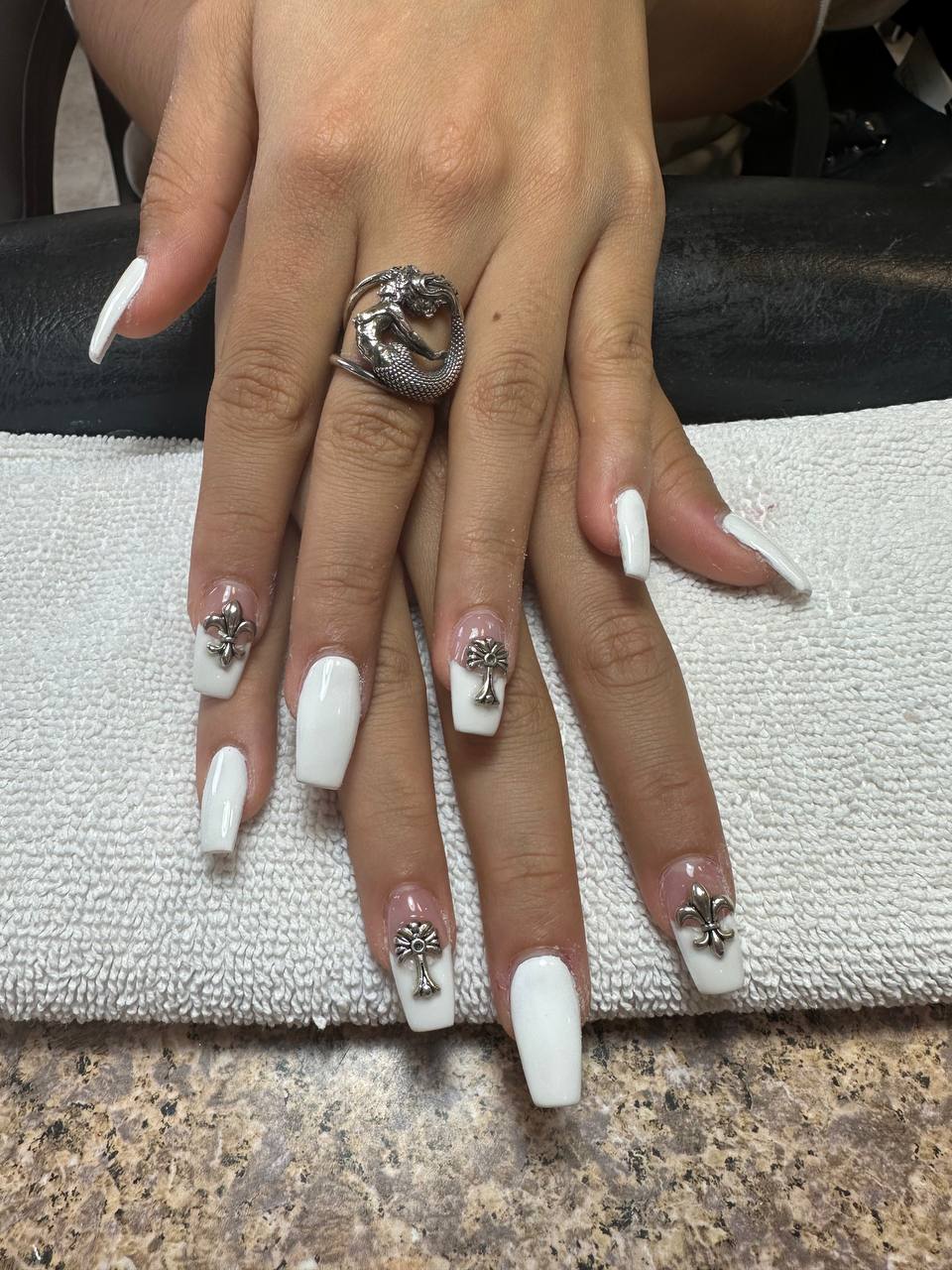 Nail Salon in Honolulu, HI 96816